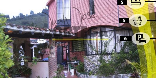 Casa en Mérida, Urbanización Santa María.